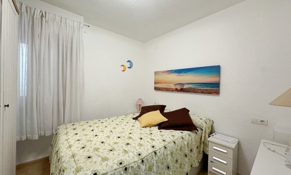 Resale - Apartament / Duplex - Torrevieja
