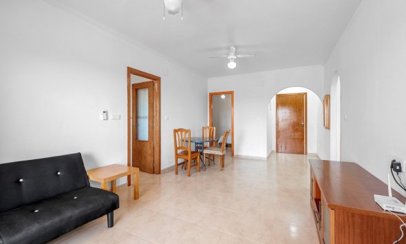 Reventa - Apartamento / Dúplex - Orihuela Costa