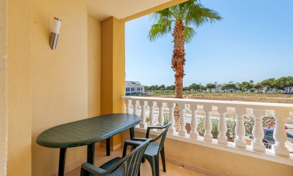Reventa - Apartamento / Dúplex - Orihuela Costa