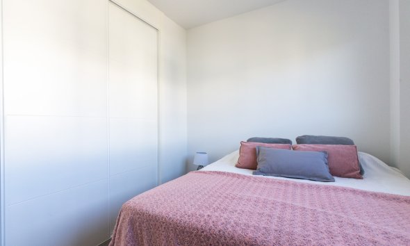 Reventa - Apartamento / Dúplex - Orihuela Costa - Villamartín