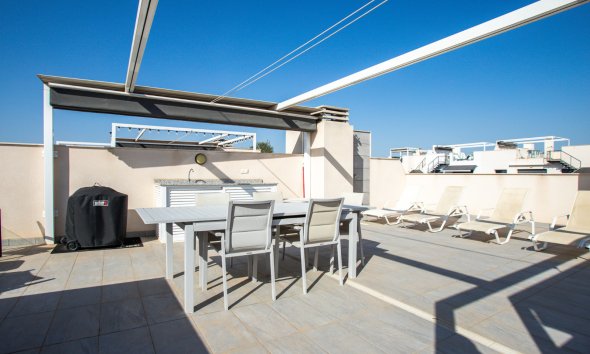 Reventa - Apartamento / Dúplex - Orihuela Costa - Villamartín