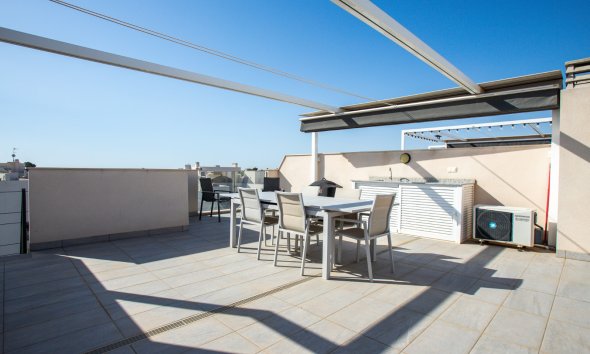 Reventa - Apartamento / Dúplex - Orihuela Costa - Villamartín
