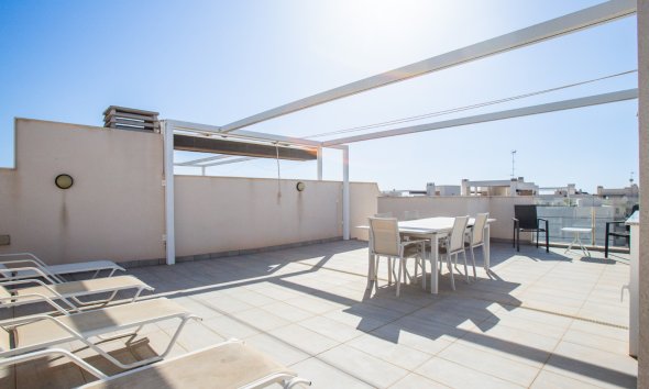 Reventa - Apartamento / Dúplex - Orihuela Costa - Villamartín