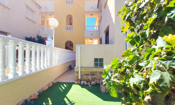 Resale - Apartament / Duplex - Orihuela Costa - Cabo Roig