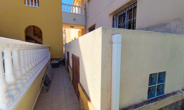 Resale - Apartament / Duplex - Orihuela Costa - Cabo Roig