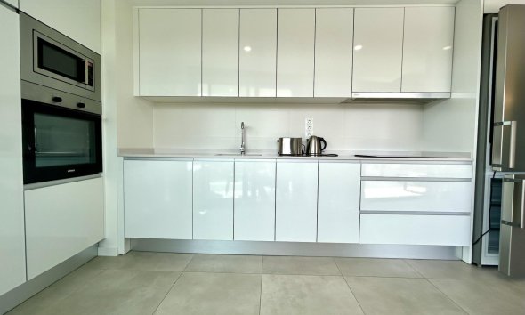 Reventa - Apartamento / Dúplex - Dehesa de campoamor - Campoamor