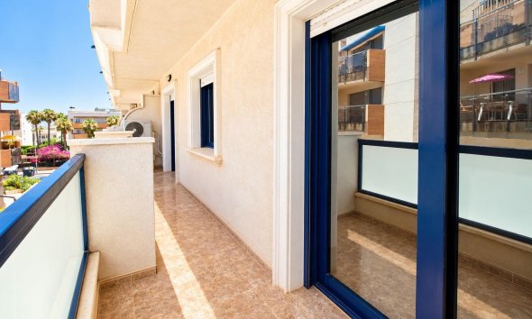 Reventa - Apartamento / Dúplex - Orihuela Costa - La Regia