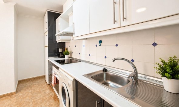Reventa - Apartamento / Dúplex - Orihuela Costa - La Regia