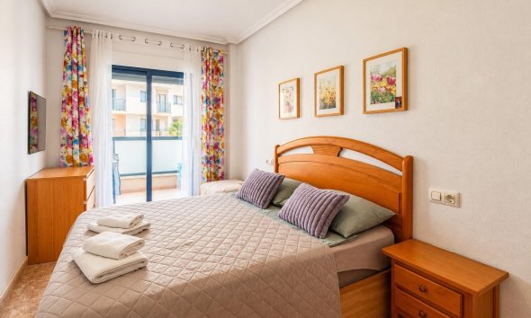 Reventa - Apartamento / Dúplex - Orihuela Costa - La Regia