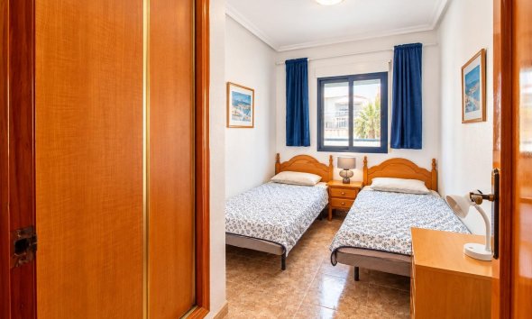 Reventa - Apartamento / Dúplex - Orihuela Costa - La Regia