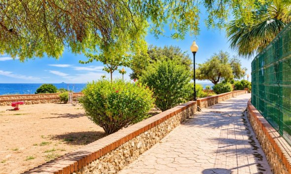 Reventa - Apartamento / Dúplex - Orihuela Costa - La Regia