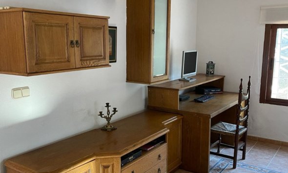 Reventa - Villa / Casa - Orihuela Costa - Punta Prima