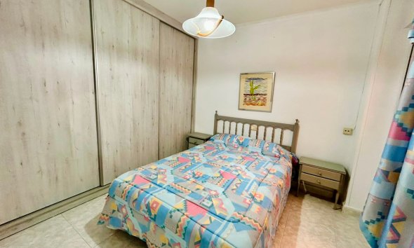 Reventa - Apartamento / Dúplex - Torrevieja - Playa de los Locos