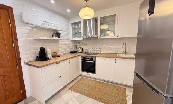 Reventa - Apartamento / Dúplex - Torrevieja - Playa de los Locos
