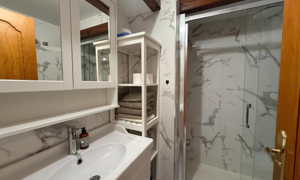 Reventa - Apartamento / Dúplex - Torrevieja - Playa de los Locos