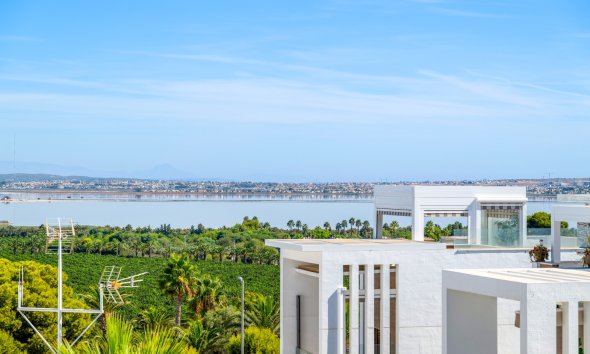 Resale - Apartament / Duplex - Torrevieja - Los Balcones - Los Altos del Edén