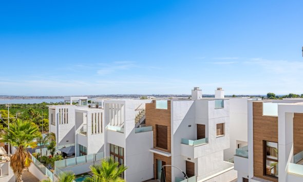 Resale - Apartament / Duplex - Torrevieja - Los Balcones - Los Altos del Edén