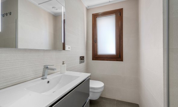 Resale - Apartament / Duplex - Torrevieja - Los Balcones - Los Altos del Edén