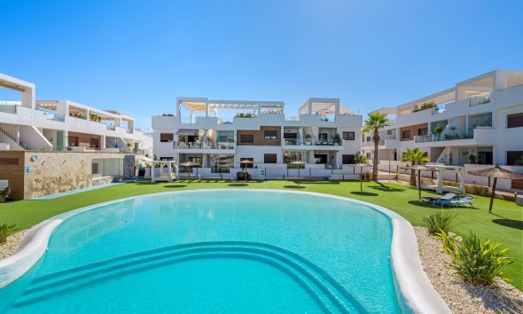 Resale - Apartament / Duplex - Torrevieja - Los Balcones - Los Altos del Edén