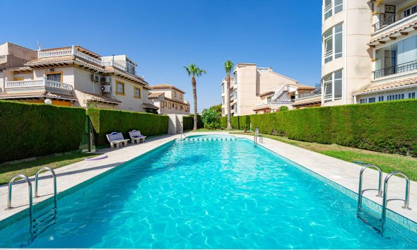 Rynek Wtórny - Apartament / Duplex - Punta Prima