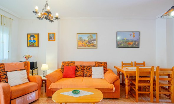 Rynek Wtórny - Apartament / Duplex - Punta Prima