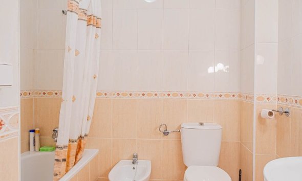 Rynek Wtórny - Apartament / Duplex - Punta Prima