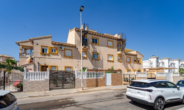 Rynek Wtórny - Apartament / Duplex - Punta Prima