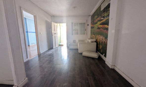 Resale - Bungalow - Torrevieja - Centro