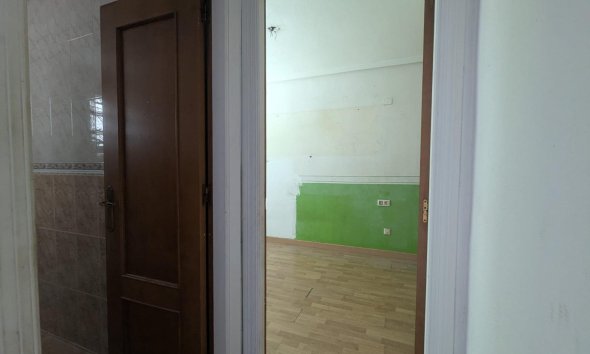Resale - Bungalow - Torrevieja - Centro