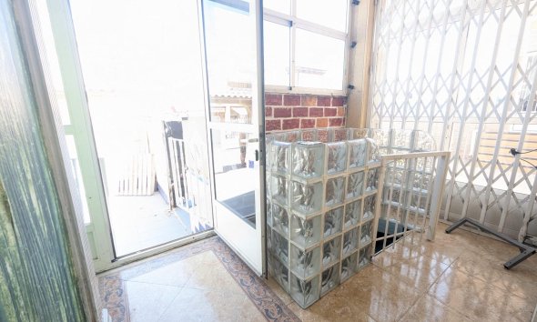 Resale - Bungalow - Torrevieja - Centro