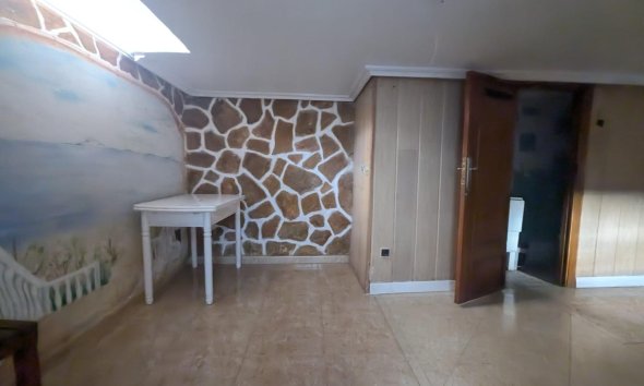 Resale - Bungalow - Torrevieja - Centro