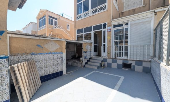 Resale - Bungalow - Torrevieja - Centro