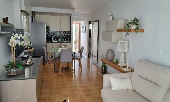 Reventa - Apartamento / Dúplex - Torrevieja - La Veleta