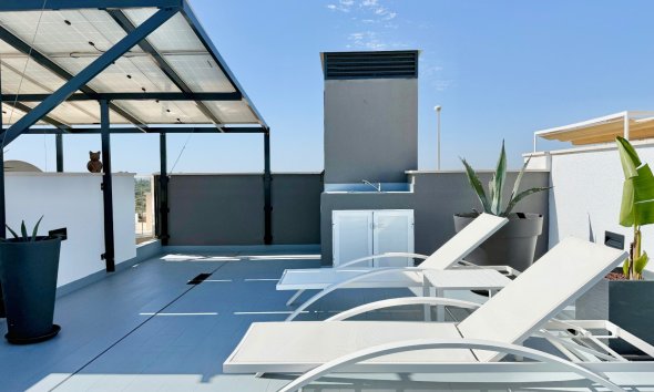 Resale - Villa / House - Orihuela Costa - Cabo Roig