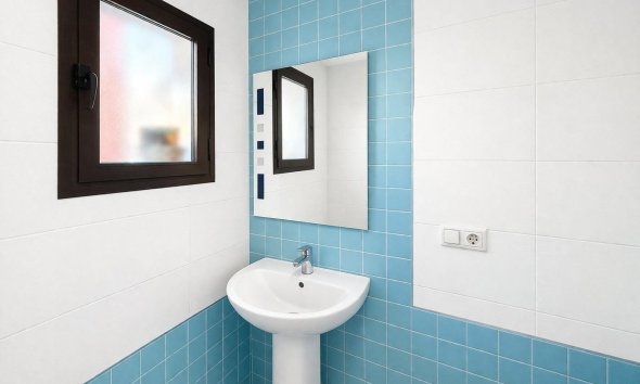 Reventa - Adosado - Torrevieja - Aguas Nuevas