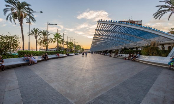 Reventa - Adosado - Torrevieja - Aguas Nuevas