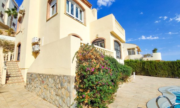 Resale - Villa / House - Orihuela Costa - Villamartín