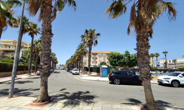 Resale - Apartament / Duplex - Orihuela Costa - Cabo Roig
