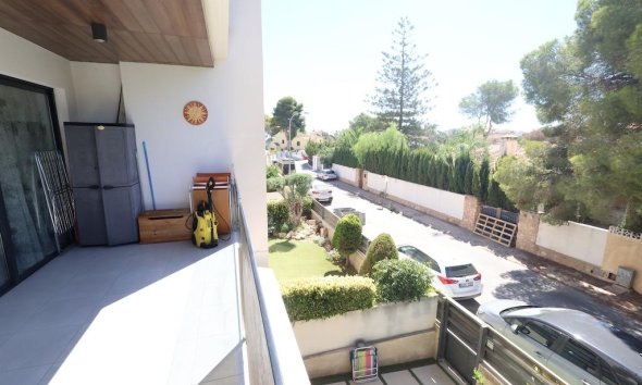 Rynek Wtórny - Apartament / Duplex - Orihuela Costa - Campoamor