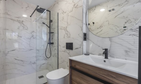 Resale - Apartment / Duplex - Orihuela Costa - Punta Prima