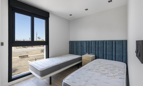 Resale - Apartment / Duplex - Orihuela Costa - Punta Prima