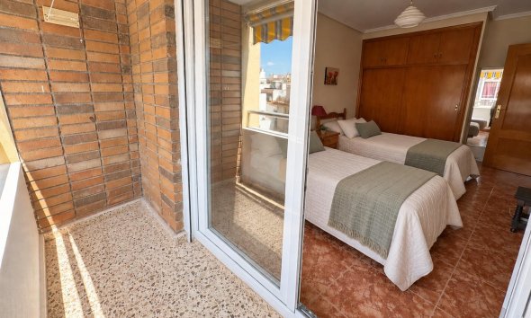 Resale - Apartament / Duplex - Torrevieja - Playa del Cura