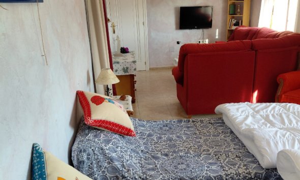 Resale - Farm Estate / Country Property - Orihuela