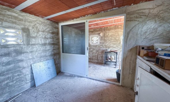 Resale - Farm Estate / Country Property - Orihuela