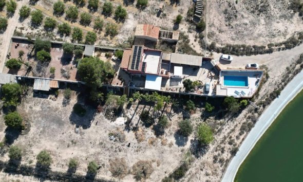 Resale - Farm Estate / Country Property - Orihuela