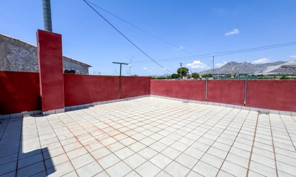 Resale - Farm Estate / Country Property - Orihuela