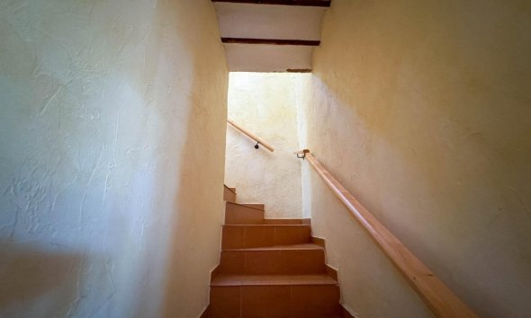 Resale - Farm Estate / Country Property - Orihuela