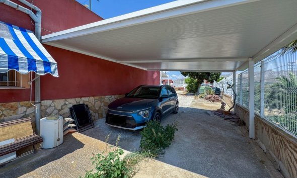 Resale - Farm Estate / Country Property - Orihuela