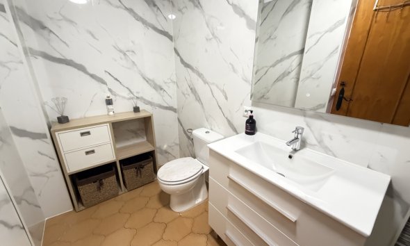 Resale - Apartment / Duplex - Orihuela Costa - Villamartín