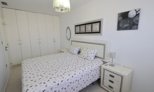 Resale - Apartament / Duplex - Orihuela Costa - Campoamor